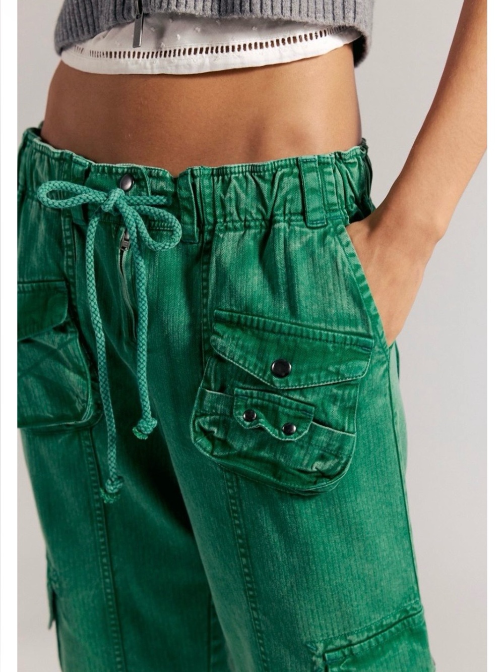 Free People Tahiti Pull-On Cargo Pants Amazon color XS - Picture 3 of 8